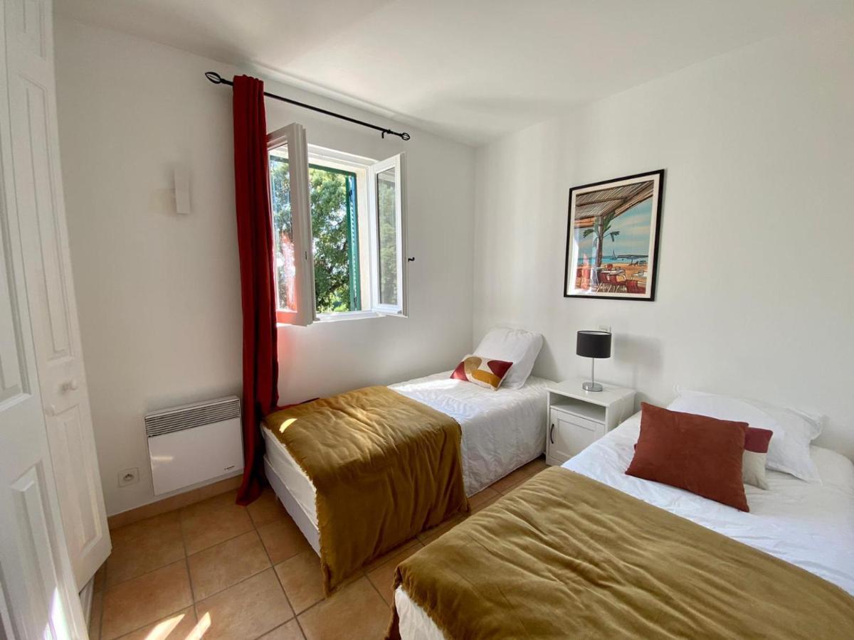 Сasa de vacaciones Vue Donnant Sur Le Golfe De St Tropez, 2 Chambres, 6 Pers, Piscine Commune